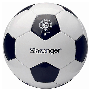 Мяч футбольный, от бренда "Slazenger"